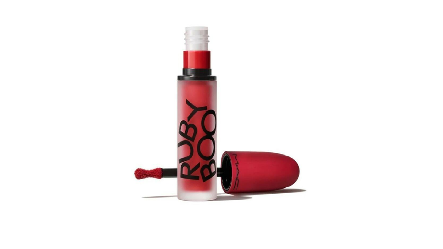 MAC, Powder Kiss, Matte, Υγρό Κραγιόν, Ruby Boo Red, 5 ml